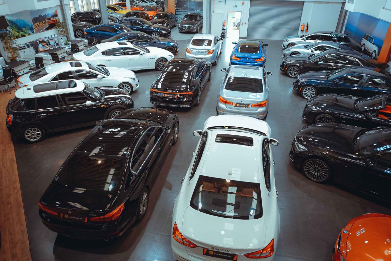 Ultimate Overview to Rent a Luxury Automobile in Dubai