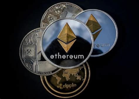 Ethereum: What is the Alert system in the bitcoin protocol? How does it work?
